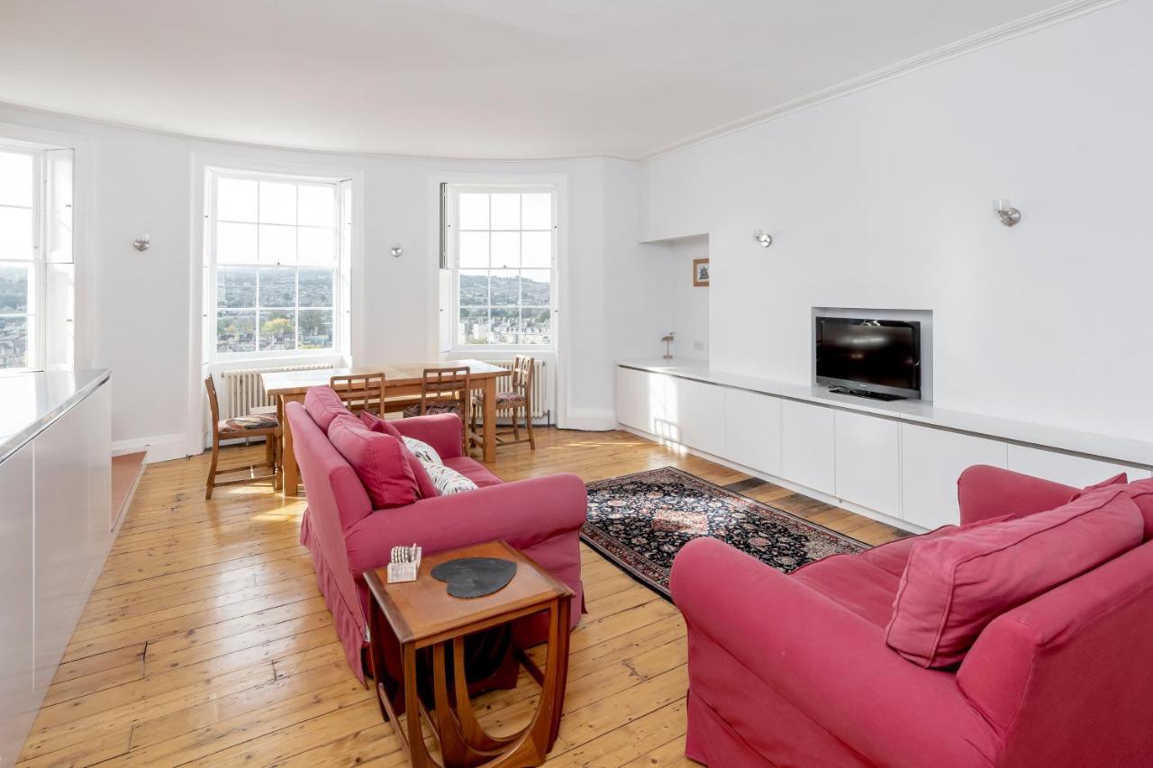 Stunning Georgian Apartment In Central Bath Exterior photo